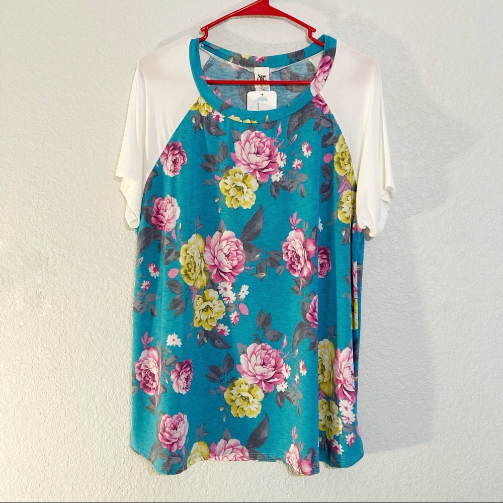 Paisley Grace Dream Out Loud Top